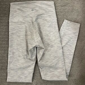Lululemon 7/8 leggings size 4